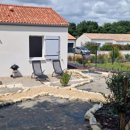 Maison Vendeene Bord De Mer - Env 1 Km Plage- サン・ヴァンサン・シュル・ジャール エクステリア 写真